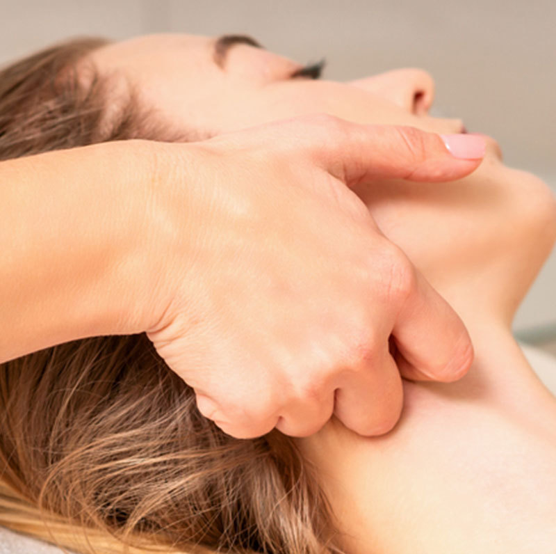 therapeutic-massage1